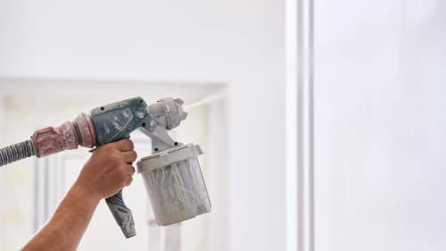 malowanie ścian natryskowo